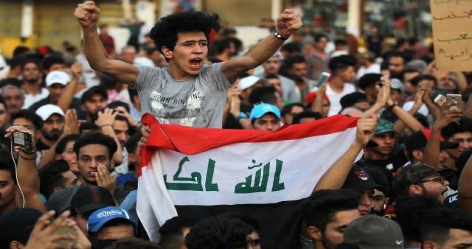 مقتل 10 عراقيين خلال 24 ساعة .. والتظاهرات مستمرة