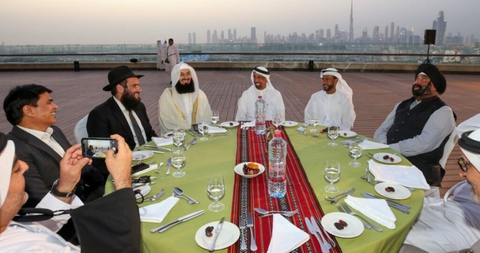 جانب من مأدبة الإفطار