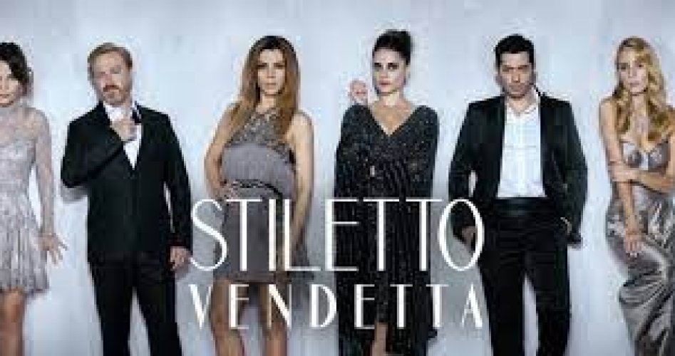 شاهد مسلسل جرائم صغيرة stiletto vendetta مترجم للعربية على قصة عشق