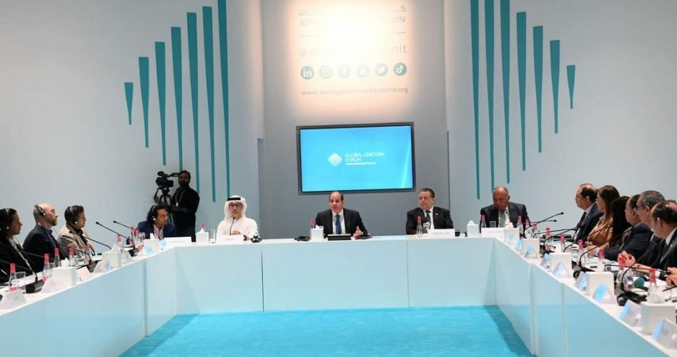 السيسي خلال مشاركته في فعاليات قمة الحكومات بدبي