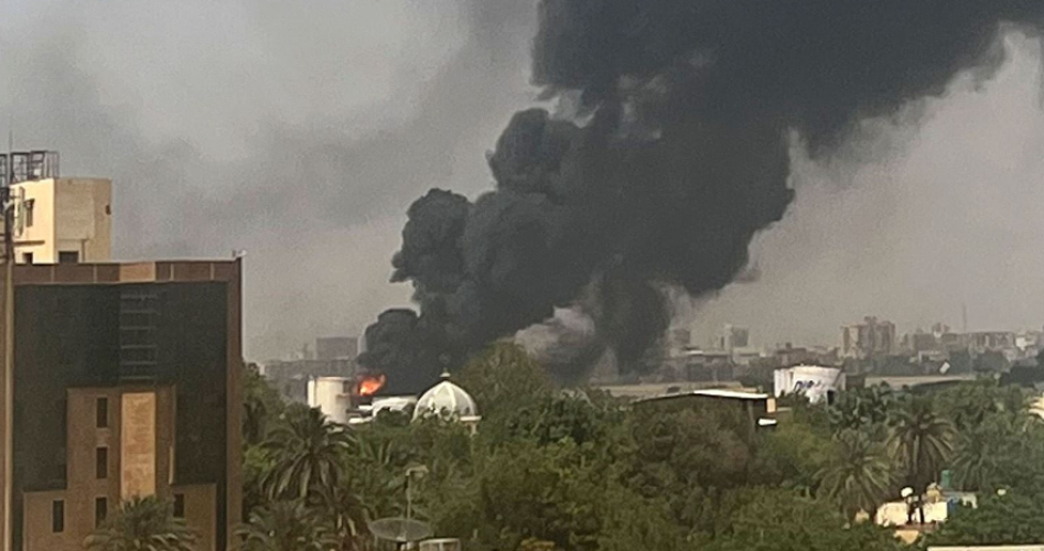 تصاعد الدخان فوق المباني السكنية في الخرطوم"صورة أرشيفية"