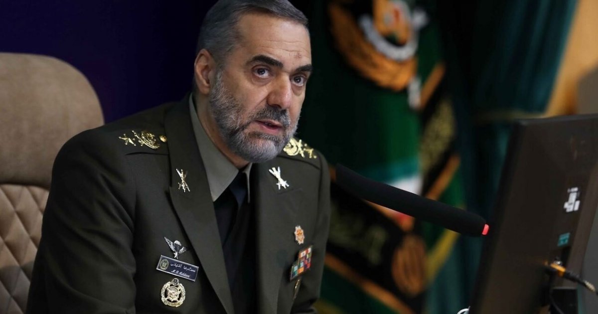 الان – وزير الدفاع الإيراني يحذر الأمريكيين من ضربة شديدة في هذه الحالة . جريدة البوكس نيوز