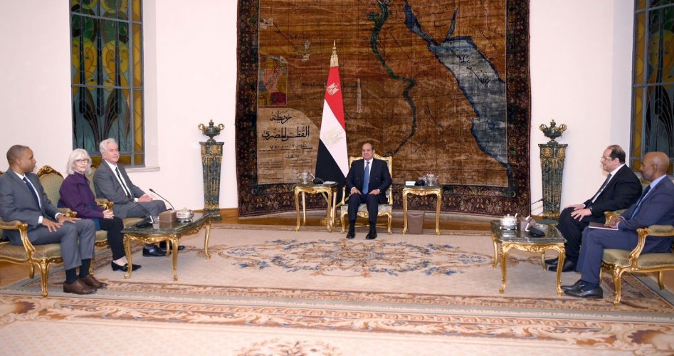 لقاء الرئيس المصري ومدير المخابرات الأمريكية